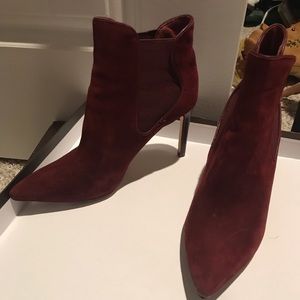 high heel boot